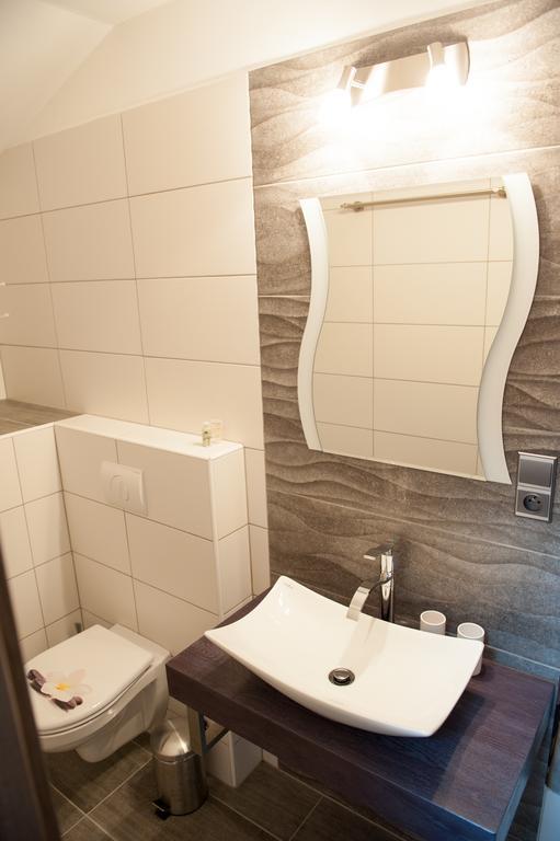 Luxusni Apartman Nmnm Mezonet Appartement Nove Mesto na Morave Buitenkant foto